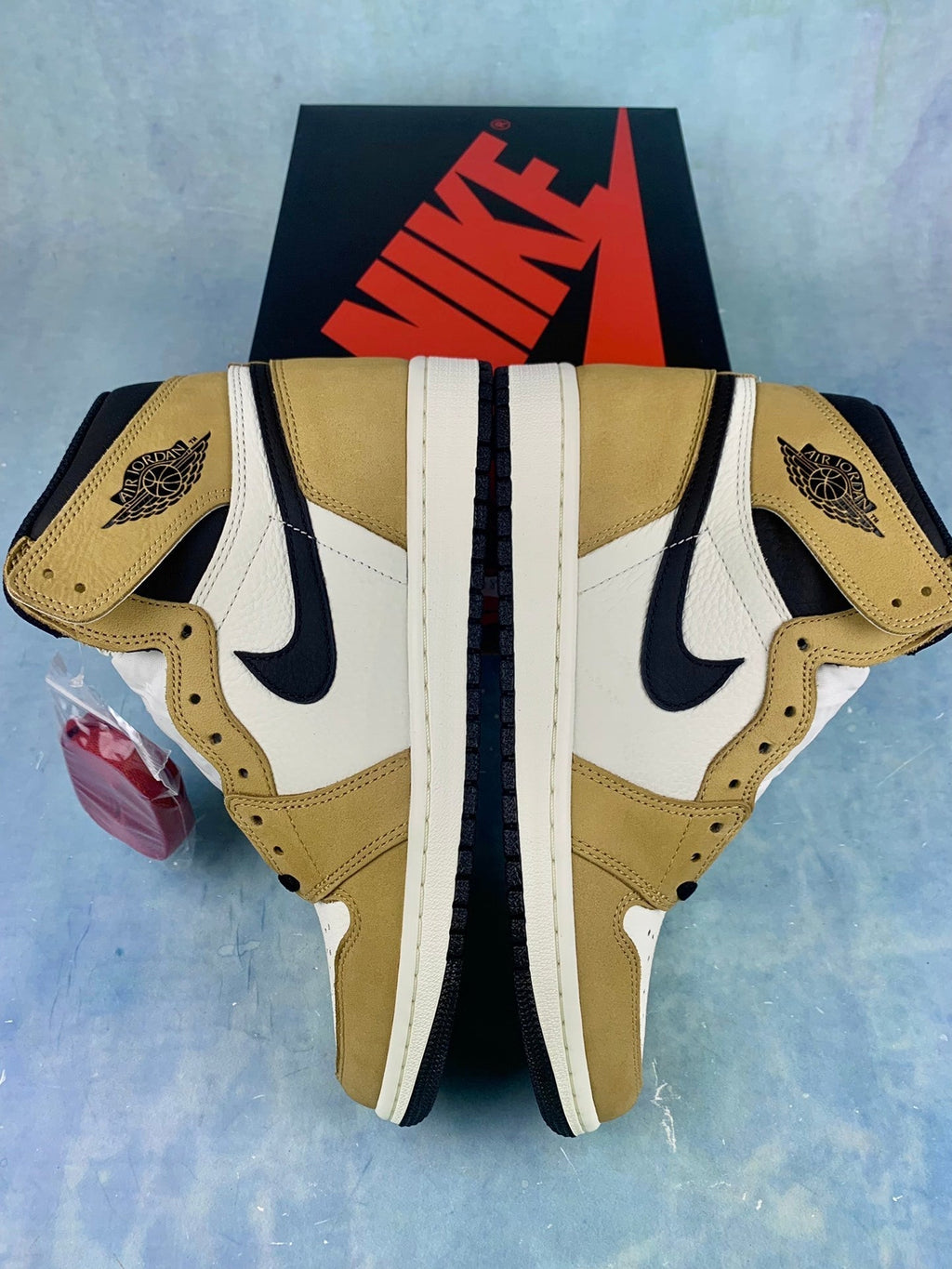 Air Jordan 1 High - Unisex Sneakers Style 26