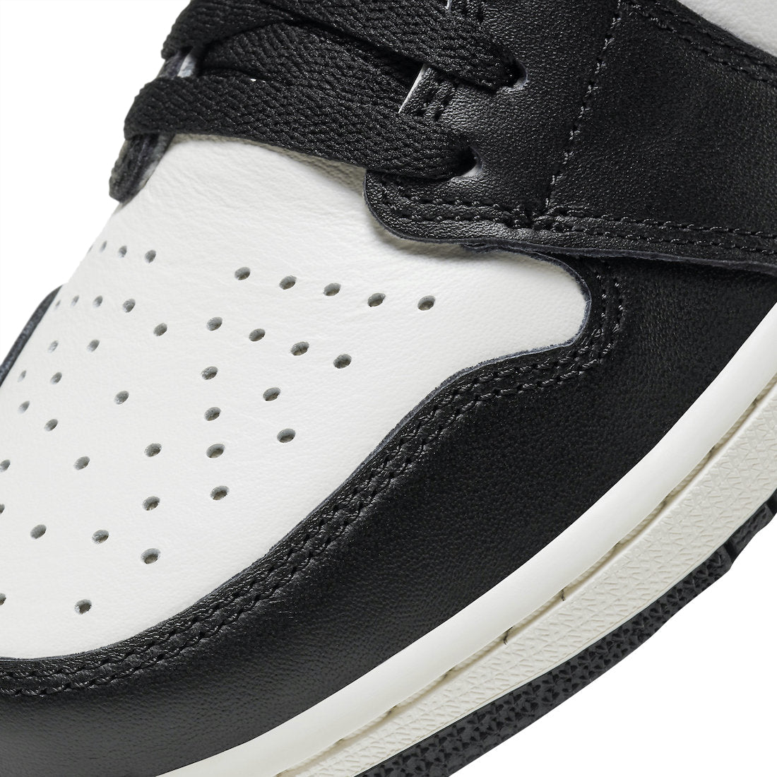 Air Jordan 1 High OG Dark Mocha 555088-105