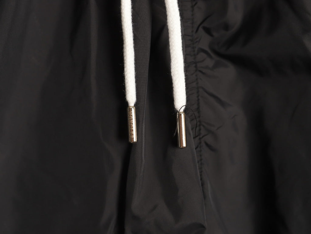 Moncler White-Emblem Drawstring Shorts - Black